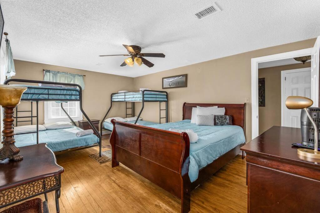 Dazzling Centrally Located Ocean View W 2 Kings, Huge Private Yard, 2 Decks, Firepit, Bbq Myrtle Beach Esterno foto