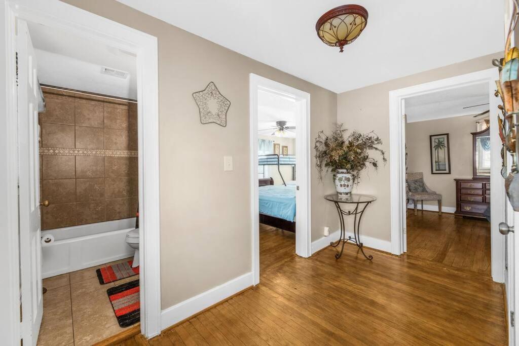 Dazzling Centrally Located Ocean View W 2 Kings, Huge Private Yard, 2 Decks, Firepit, Bbq Myrtle Beach Esterno foto